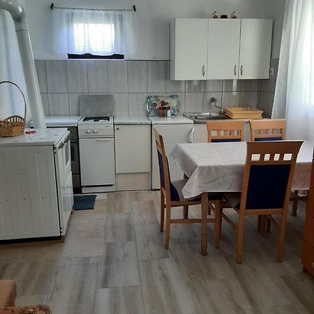 Vila Domacinstvo Ubovic Sipovo Exteriér fotografie